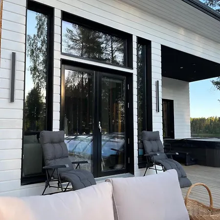 Stunning House With Heated Pool, Jacuzzi And Sauna Villa Oulu