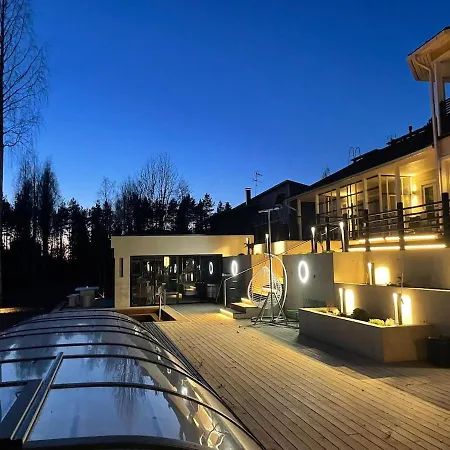 Stunning House With Heated Pool, Jacuzzi And Sauna Villa