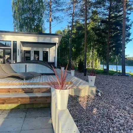 Villa Stunning House With Heated Pool, Jacuzzi And Sauna