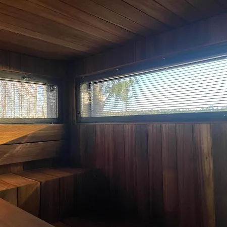 Stunning House With Heated Pool, Jacuzzi And Sauna *